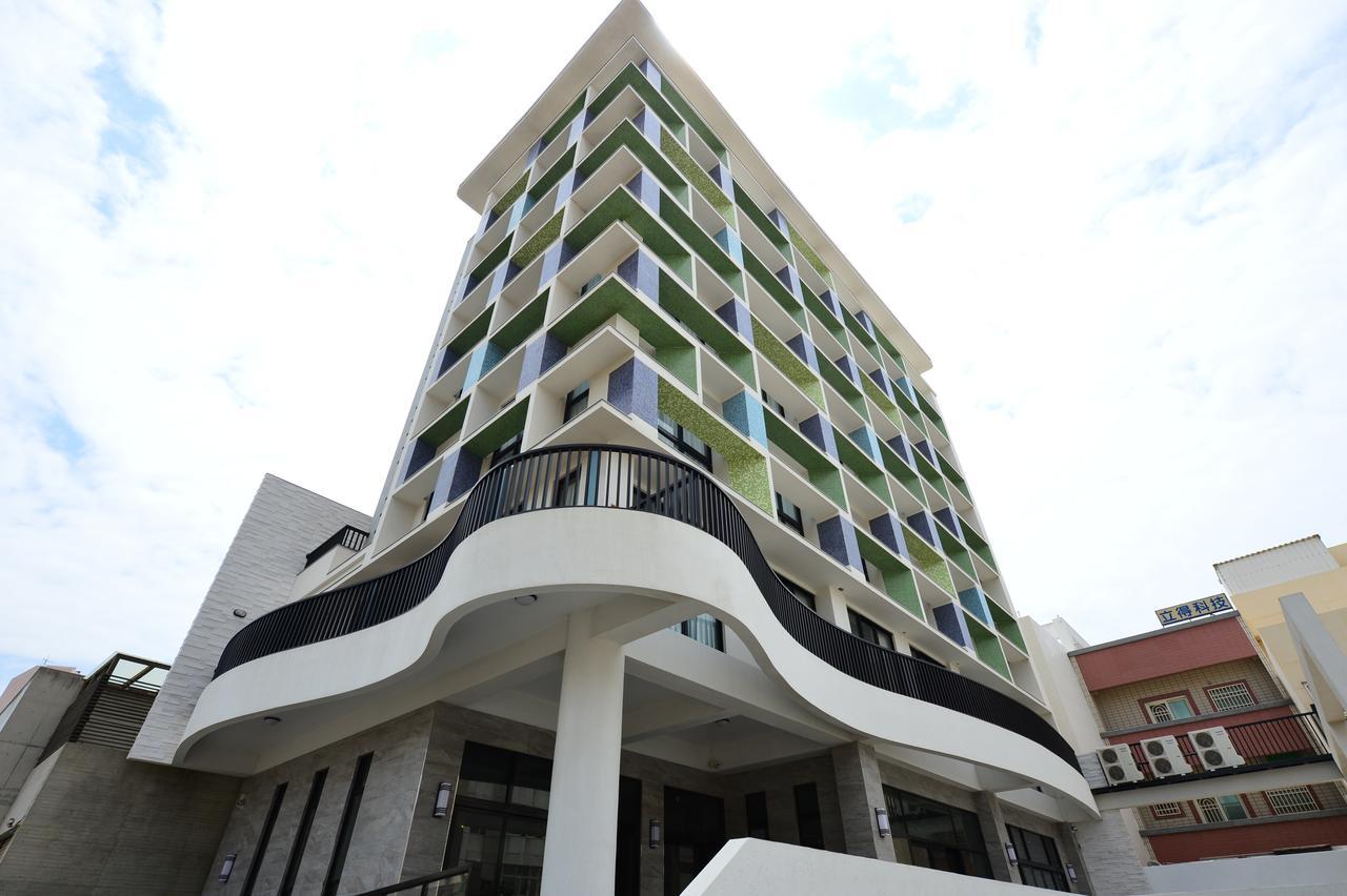 Sky Square Business Travel Hotel Magong Exterior photo